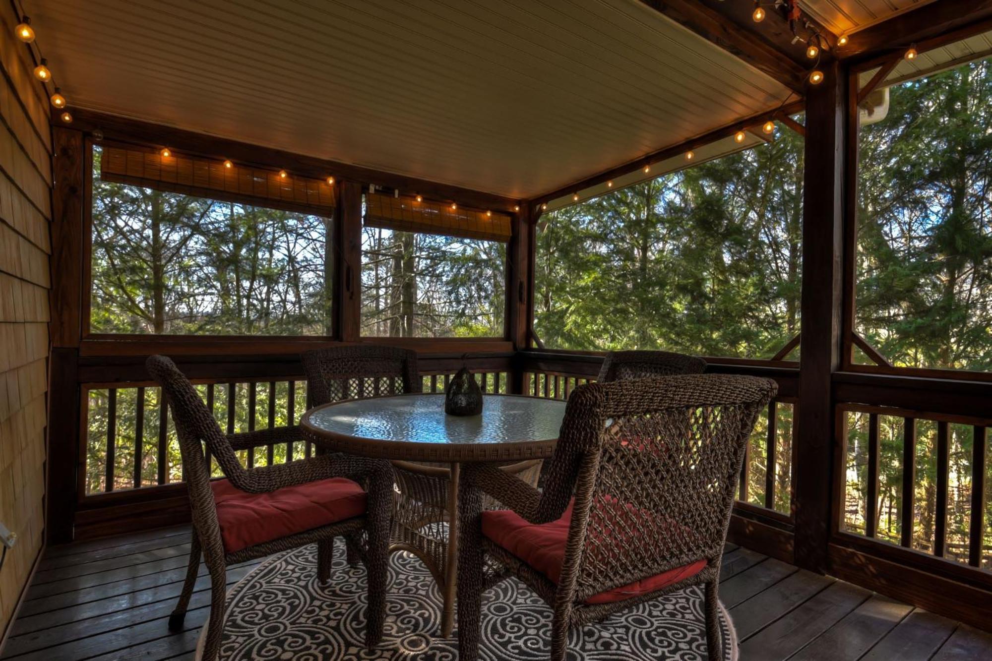 Southern Living Cottage Cozy Up By The Fire Relax On The Porch And Enjoy Peaceful Surroundings Blue Ridge Extérieur photo